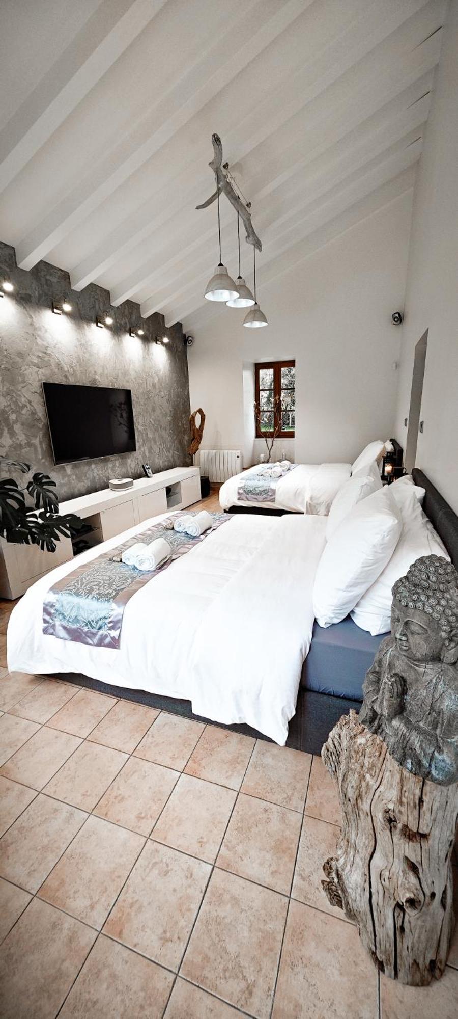 Villa Tagibao Avec Piscine Chauffee Et Spa Lesterps Eksteriør bilde