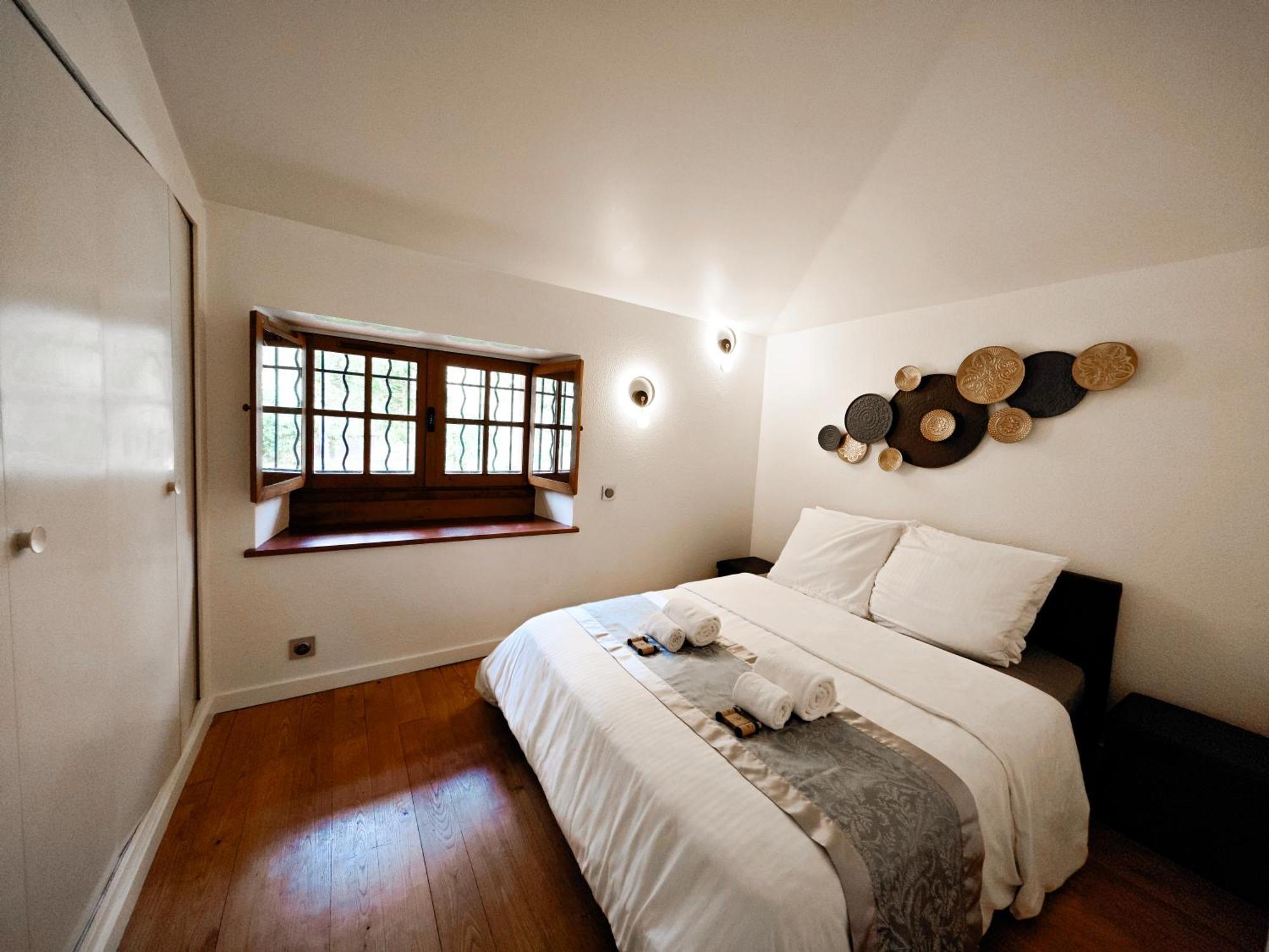Villa Tagibao Avec Piscine Chauffee Et Spa Lesterps Eksteriør bilde