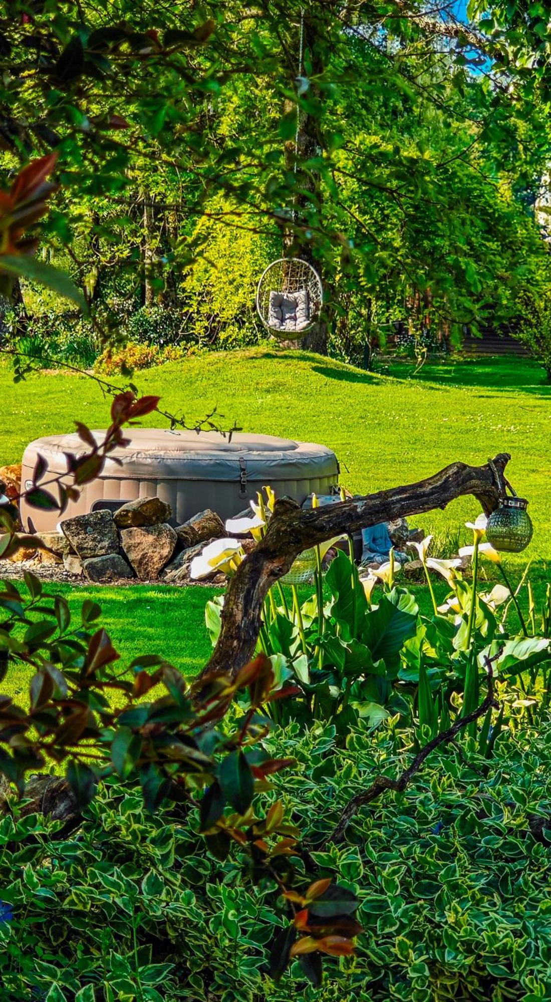 Villa Tagibao Avec Piscine Chauffee Et Spa Lesterps Eksteriør bilde